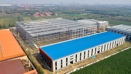 อาคาร Q235B ที่ทําจากเหล็ก Prefab Steel Warehouse Workshop